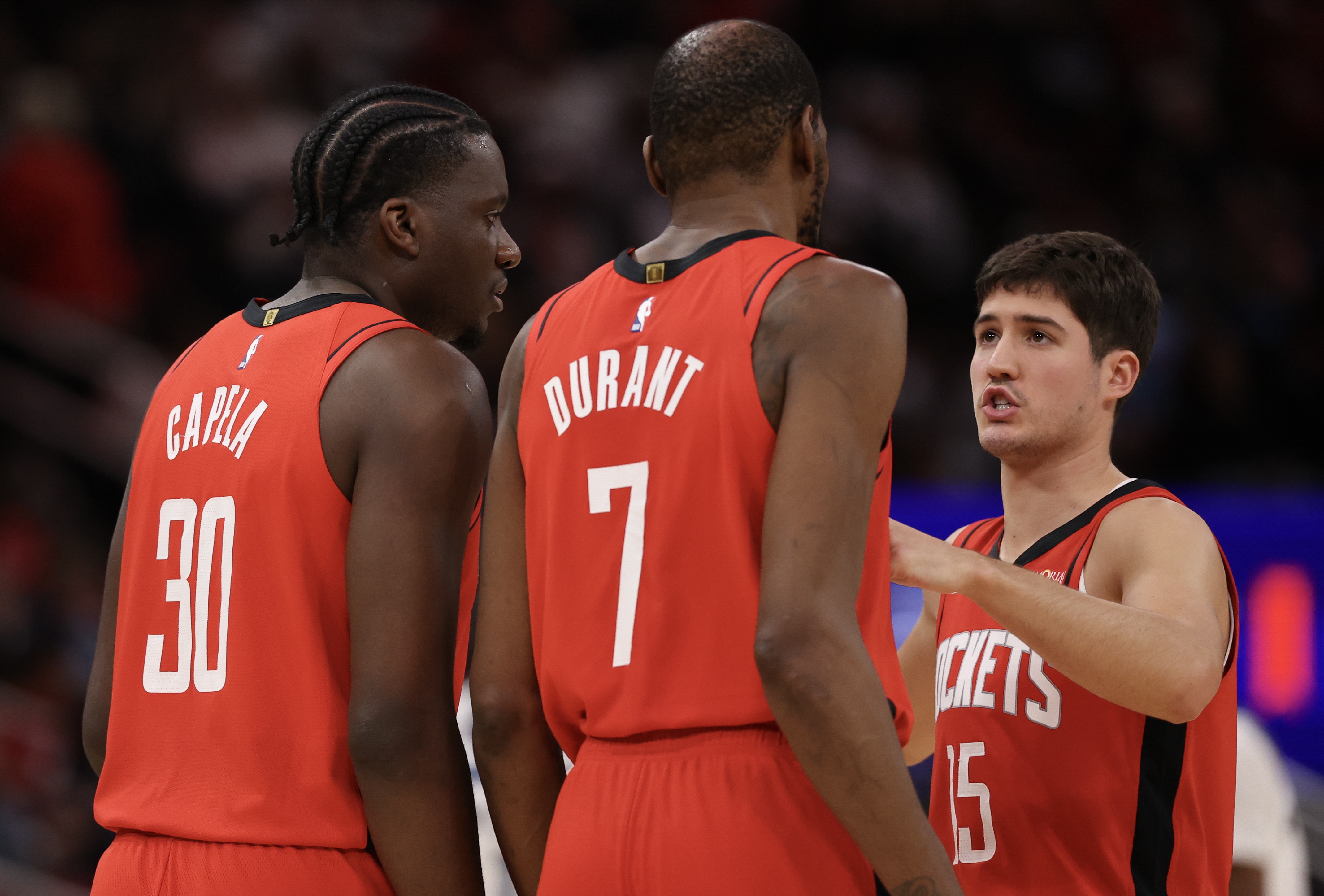 杜兰特：开始期待谢泼德常打出如此表现 我觉得他能保持这种节奏