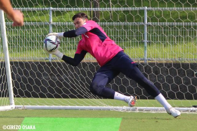 爱游戏下载-越南头号门将休战四个月 大阪樱花确认其手术治疗